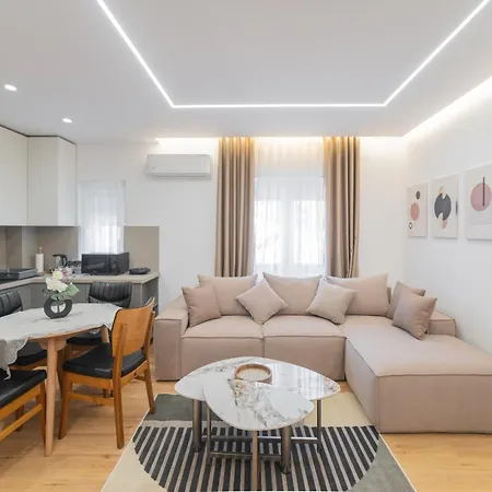 Mia Апартаменты