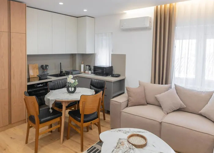 Mia Lägenhet Tirana